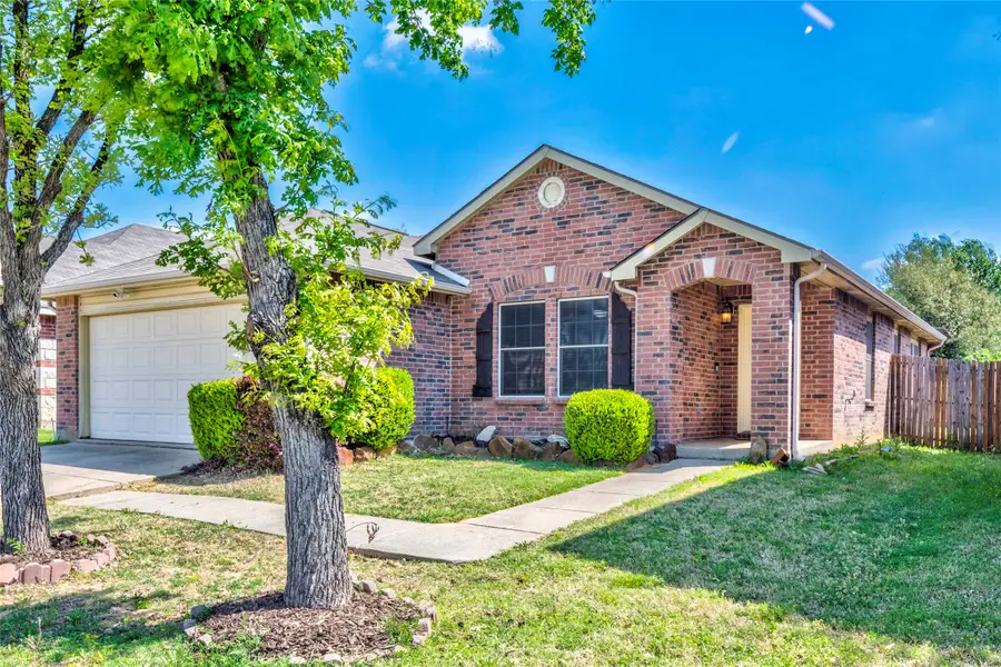 5913 Lost Pony Drive, Denton, TX 76210 - #2