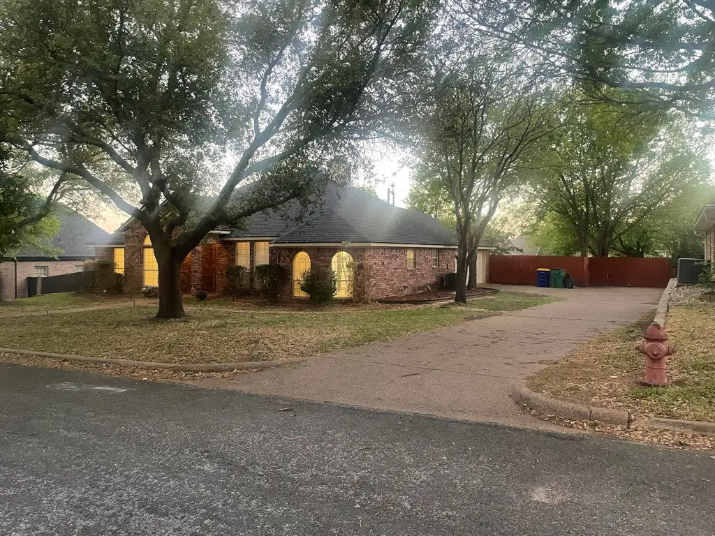 201 Chaparral Drive, Hillsboro, TX 76645 - #1