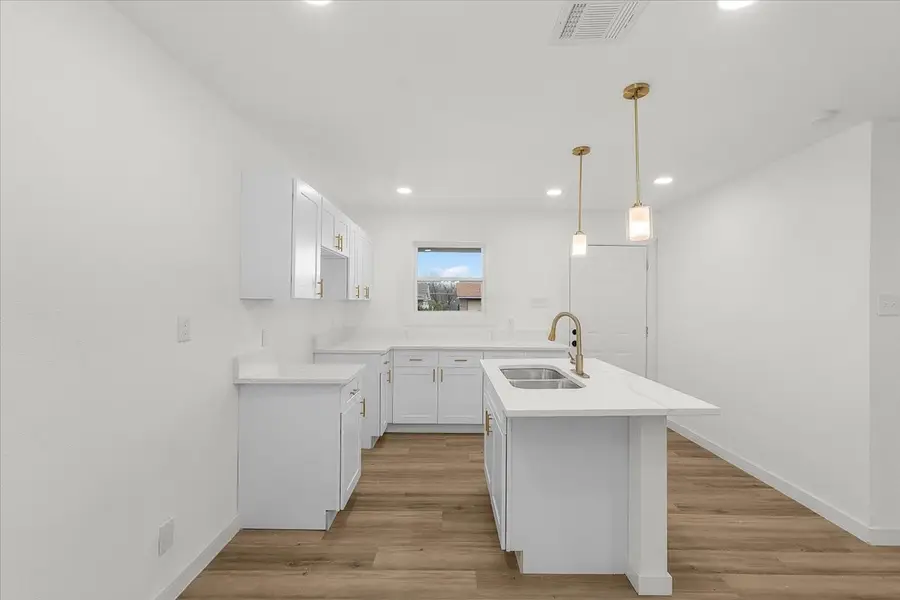 6415 Cinnamon Oaks Drive, Dallas, TX 75241 - #2