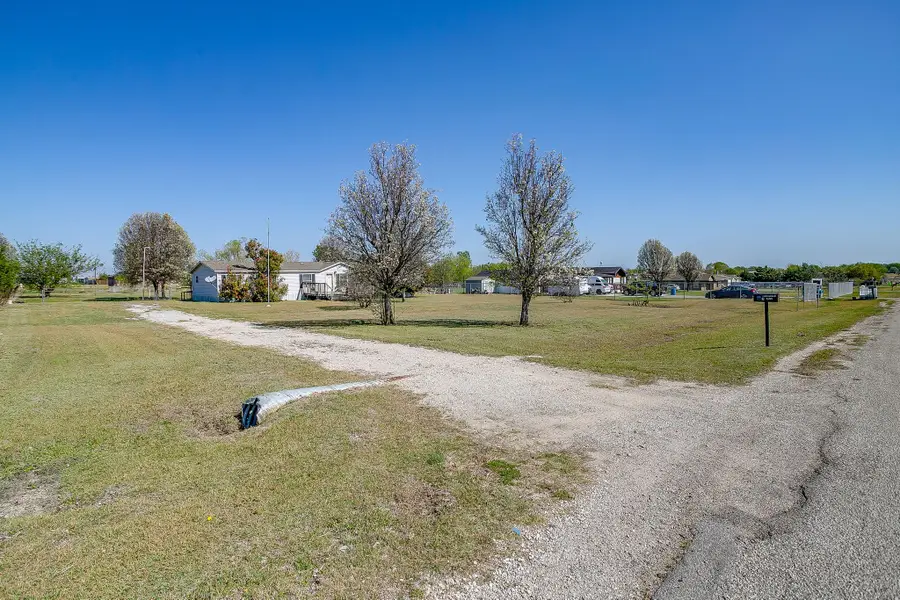 11009 Everest Drive, Venus, TX 76084 - #2