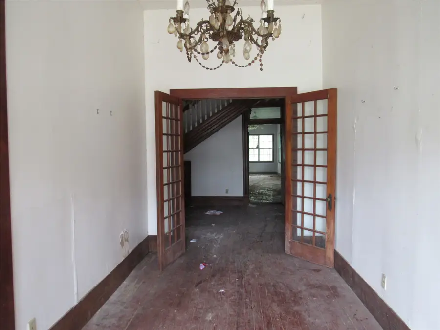 311 Craig Street, Hillsboro, TX 76645 - #3