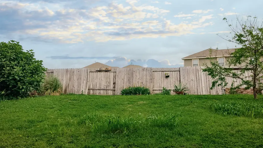 157 Presidents Way, Venus, TX 76084 - #2