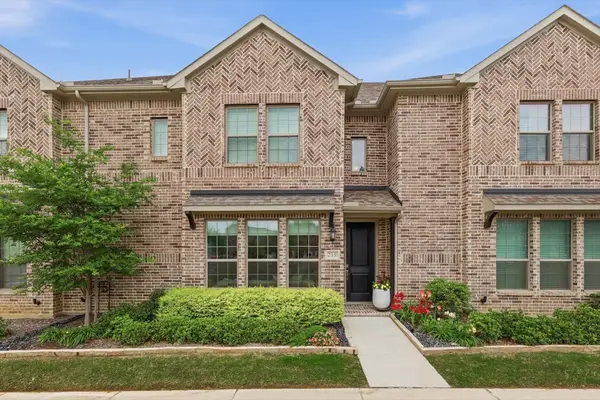 215 Suma Drive, Euless, TX 76040