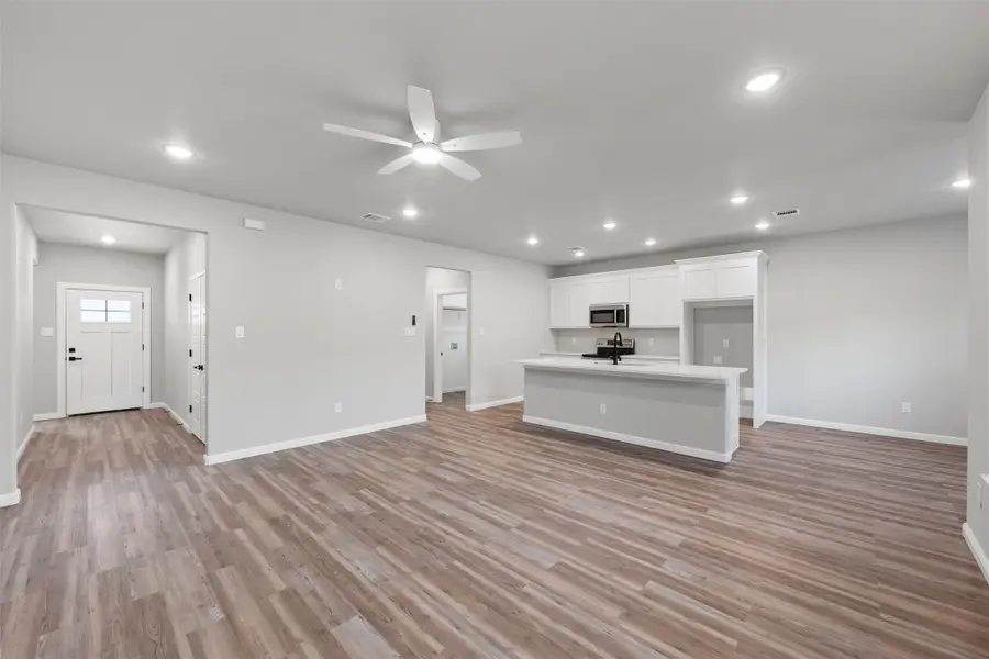 711 N College Street, West, TX 76691 - #3