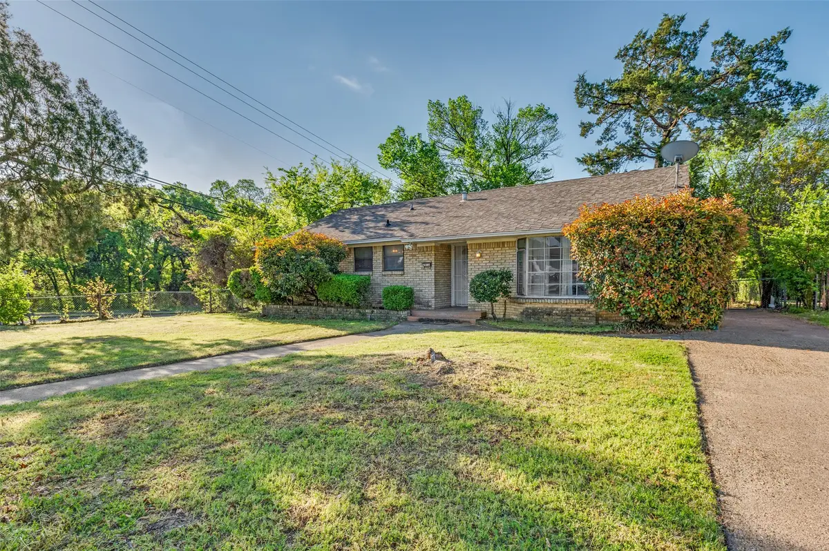 2406 Cliff Teen Court, Dallas, TX 75233 - #1