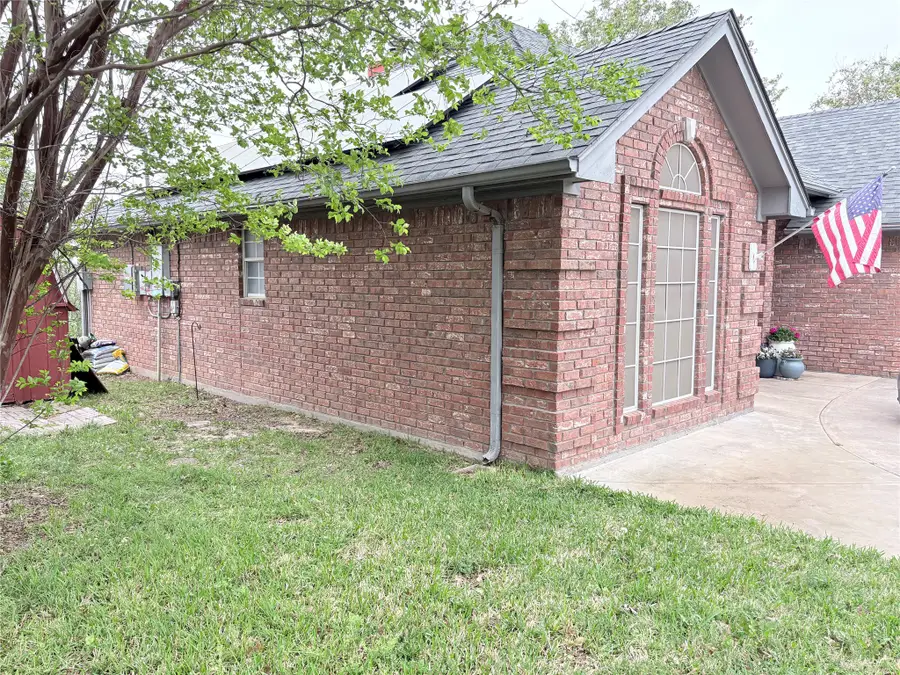 1200 Oak Tree Lane, Weatherford, TX 76086 - #3