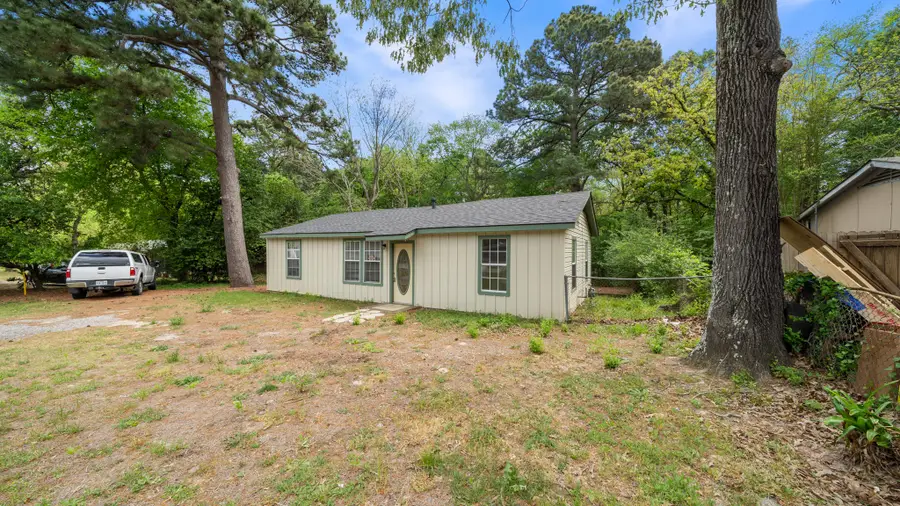 901 W Cayuga Drive, Athens, TX 75751 - #2