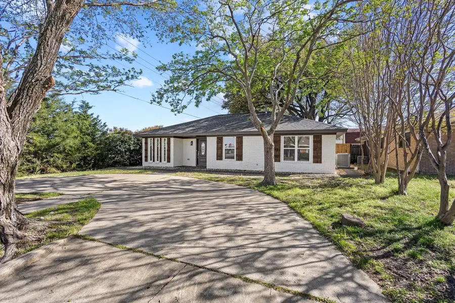 2401 Hillcrest Avenue, Greenville, TX 75402 - #3