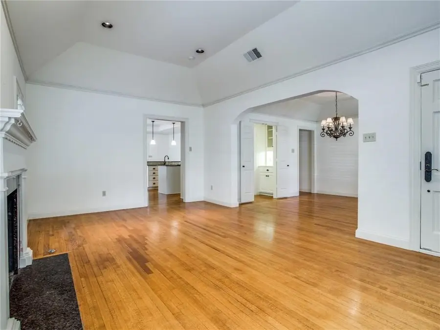 4327 Bryn Mawr Drive, University Park, TX 75225 - #3