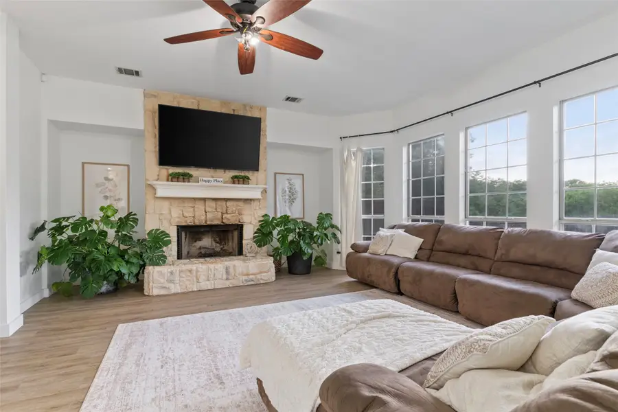 4405 Meadowcove Drive, Rowlett, TX 75088 - #3