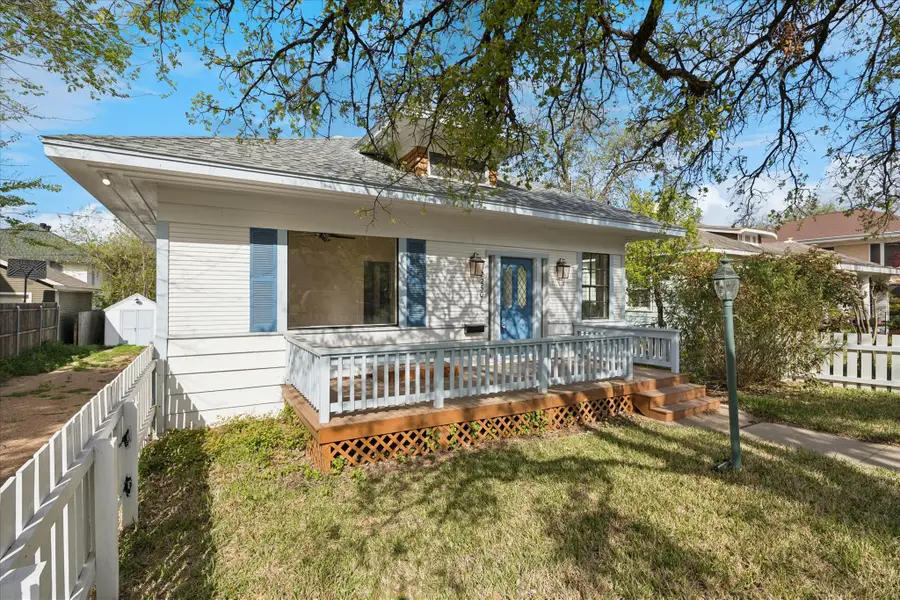 2250 Lipscomb Street, Fort Worth, TX 76110 - #3