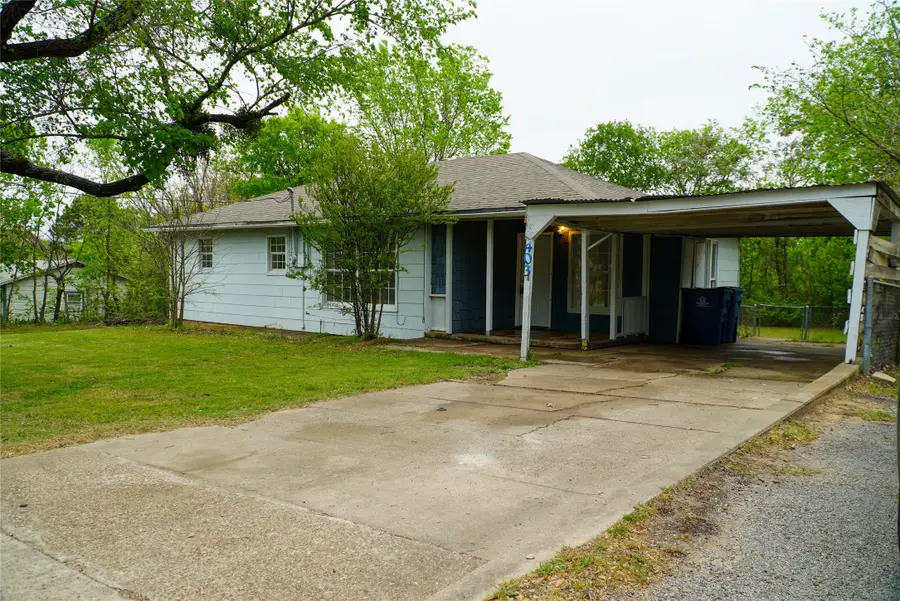 403 N Fairview Street, Keene, TX 76059 - #2