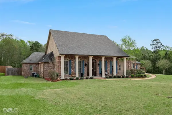 186 Hallmark Drive, Stonewall, LA 71078