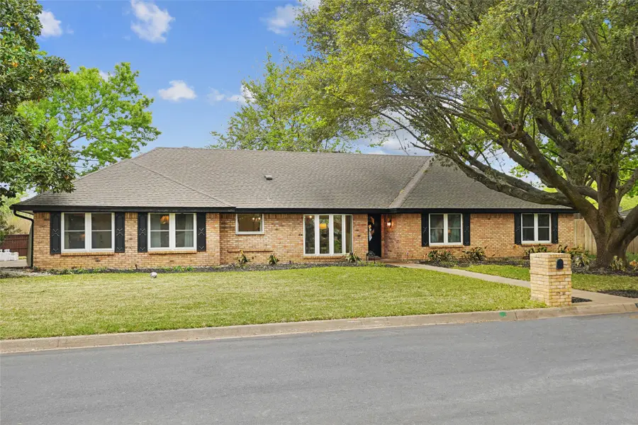 505 Raven Court, Colleyville, TX 76034 - #2