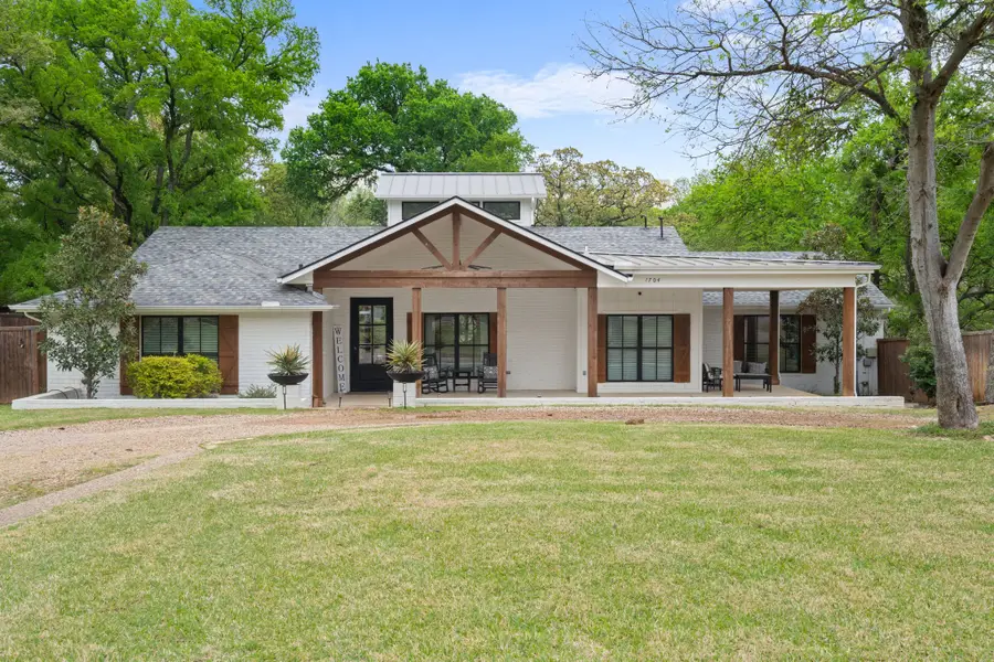 1704 Silverside Drive, Grapevine, TX 76051 - #2