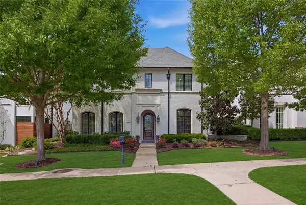 4020 Bent Elm Lane, Fort Worth, TX 76109