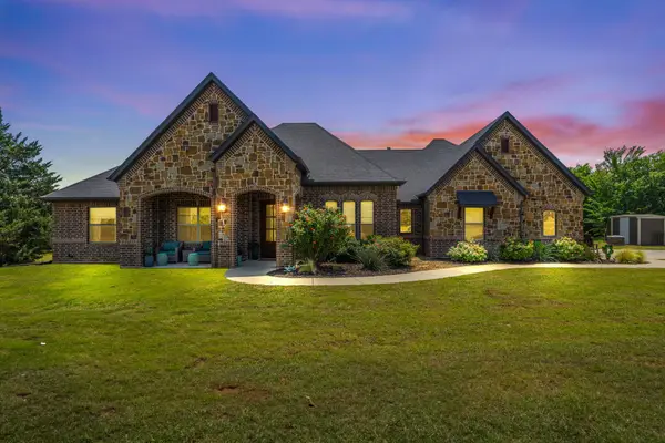 1919 County Road 4371, Decatur, TX 76234