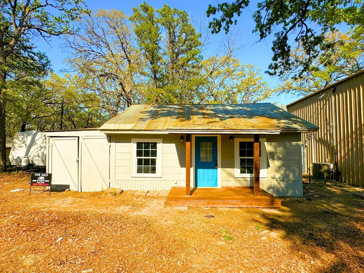 310 Cedar Point Circle, Gordonville, TX 76245 - #1