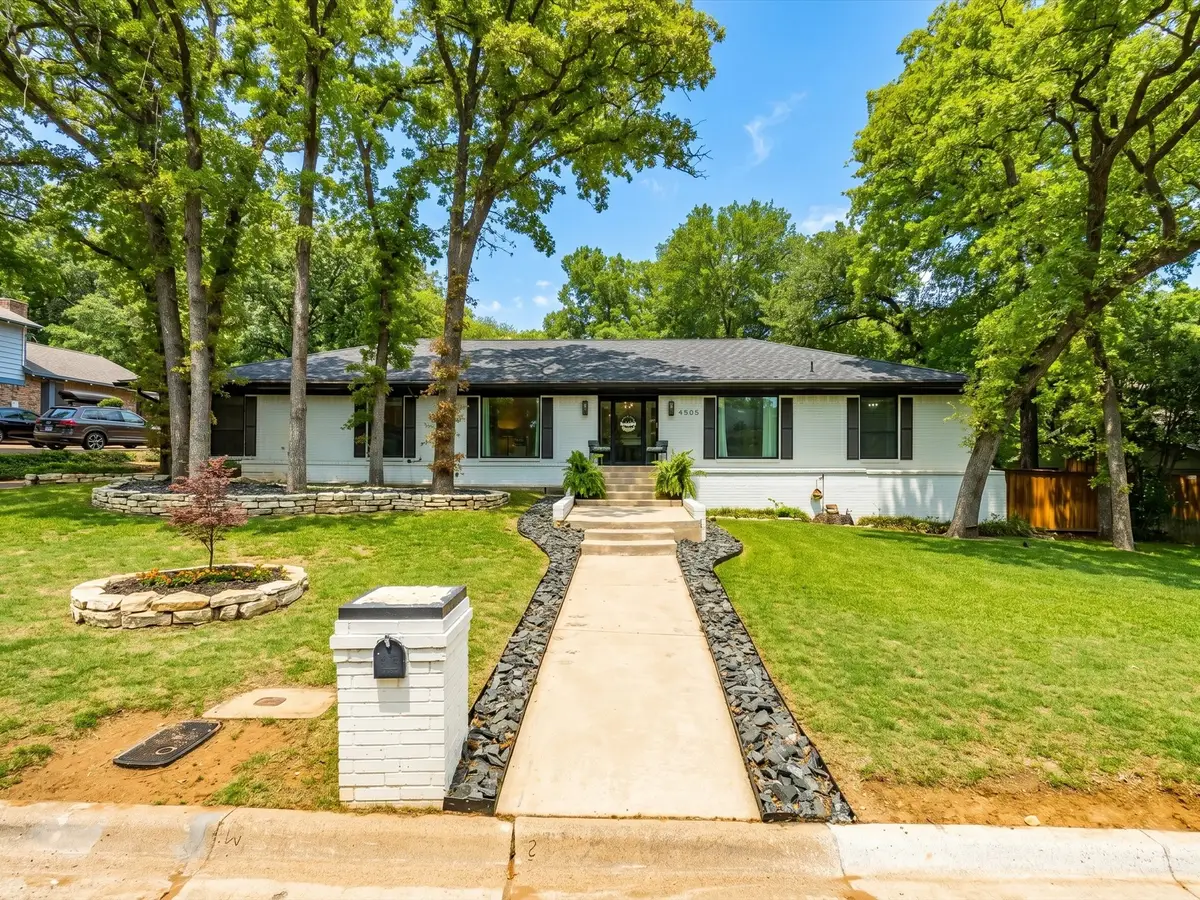 4505 Woodland Park Boulevard, Arlington, TX 76013 - #1