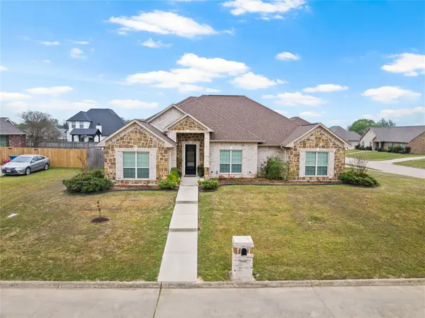 1000 Stone Bridge, Mt Pleasant, TX 75455