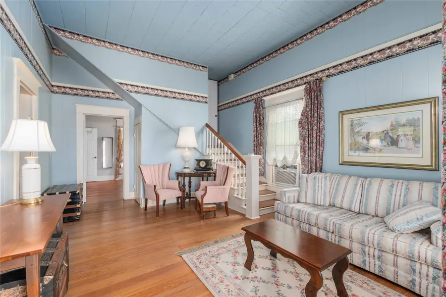 302 N Winkler Street, Gorman, TX 76454 - #2