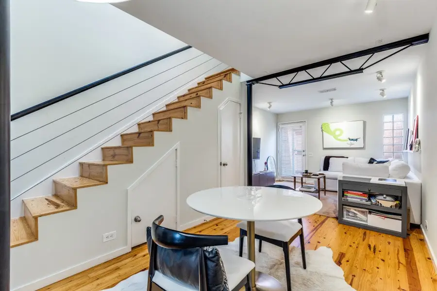 4242 Buena Vista Street #16, Dallas, TX 75205 - #3