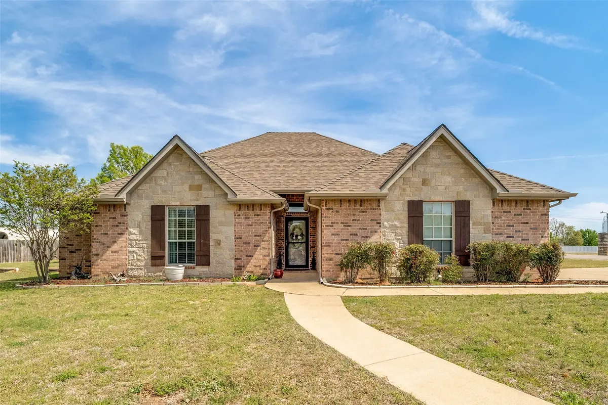 3901 Bonita Court, Granbury, TX 76049 - #1