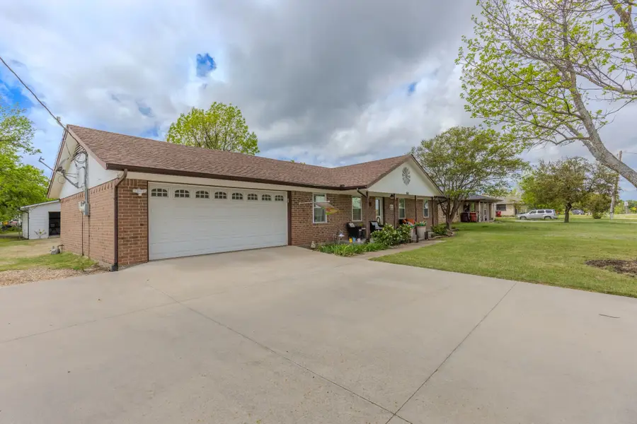 604 E Fm 272, Celeste, TX 75423 - #3