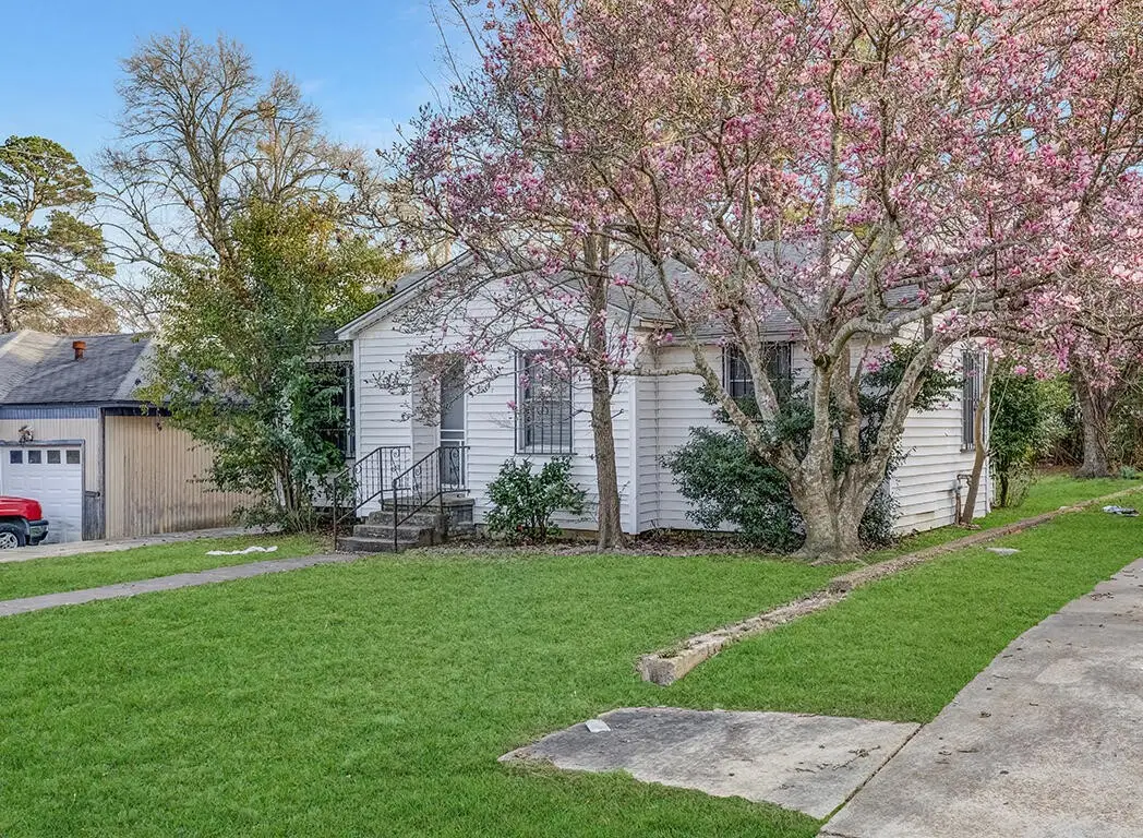 1607 W 17th Street, Texarkana, TX 75501 - #1