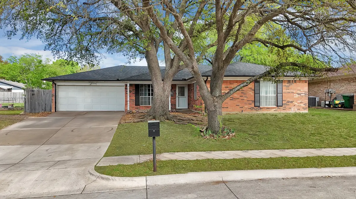 6305 Arthur Drive, Edgecliff Village, TX 76134 - #1