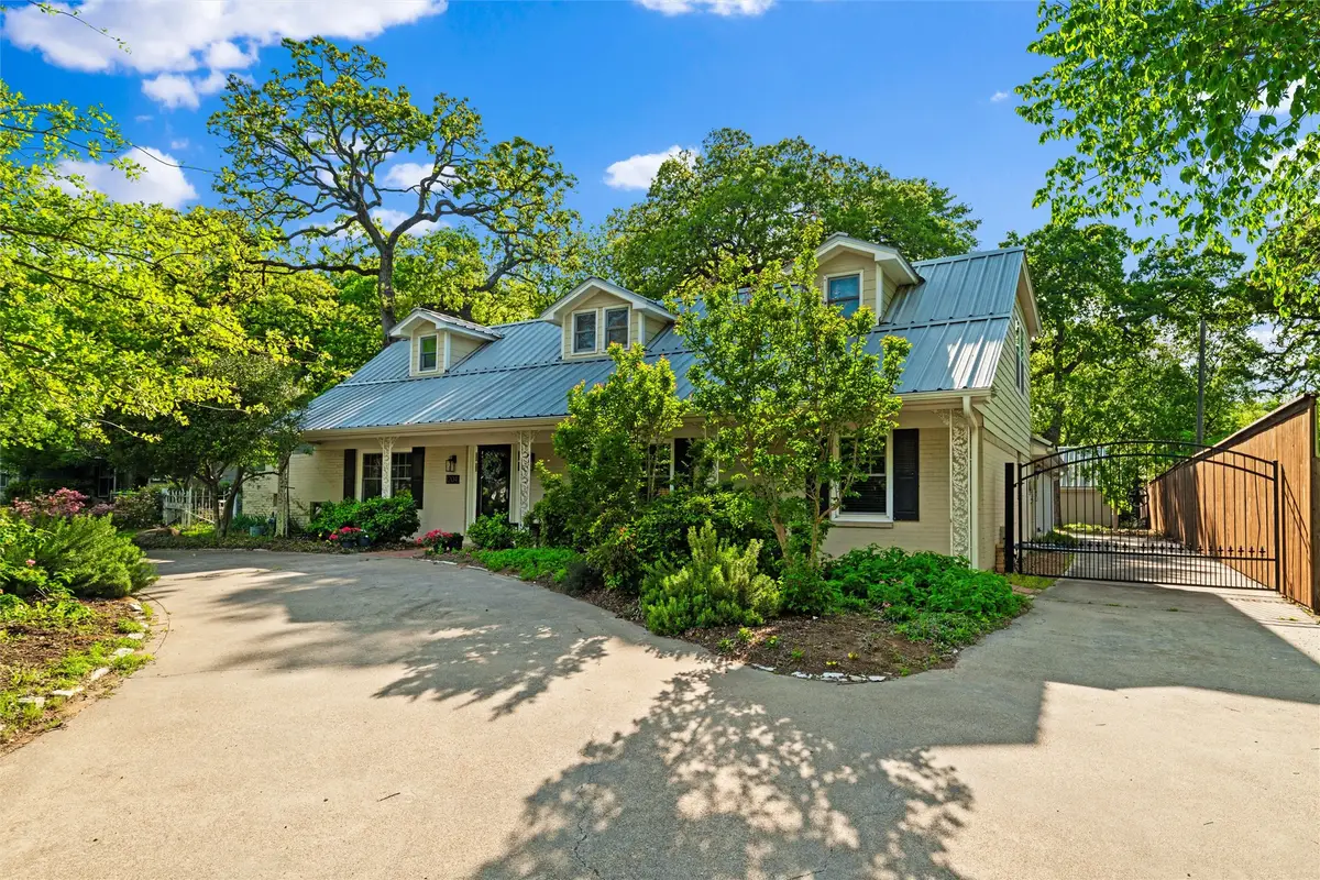 1204 Forrest Drive, Arlington, TX 76012 - #1