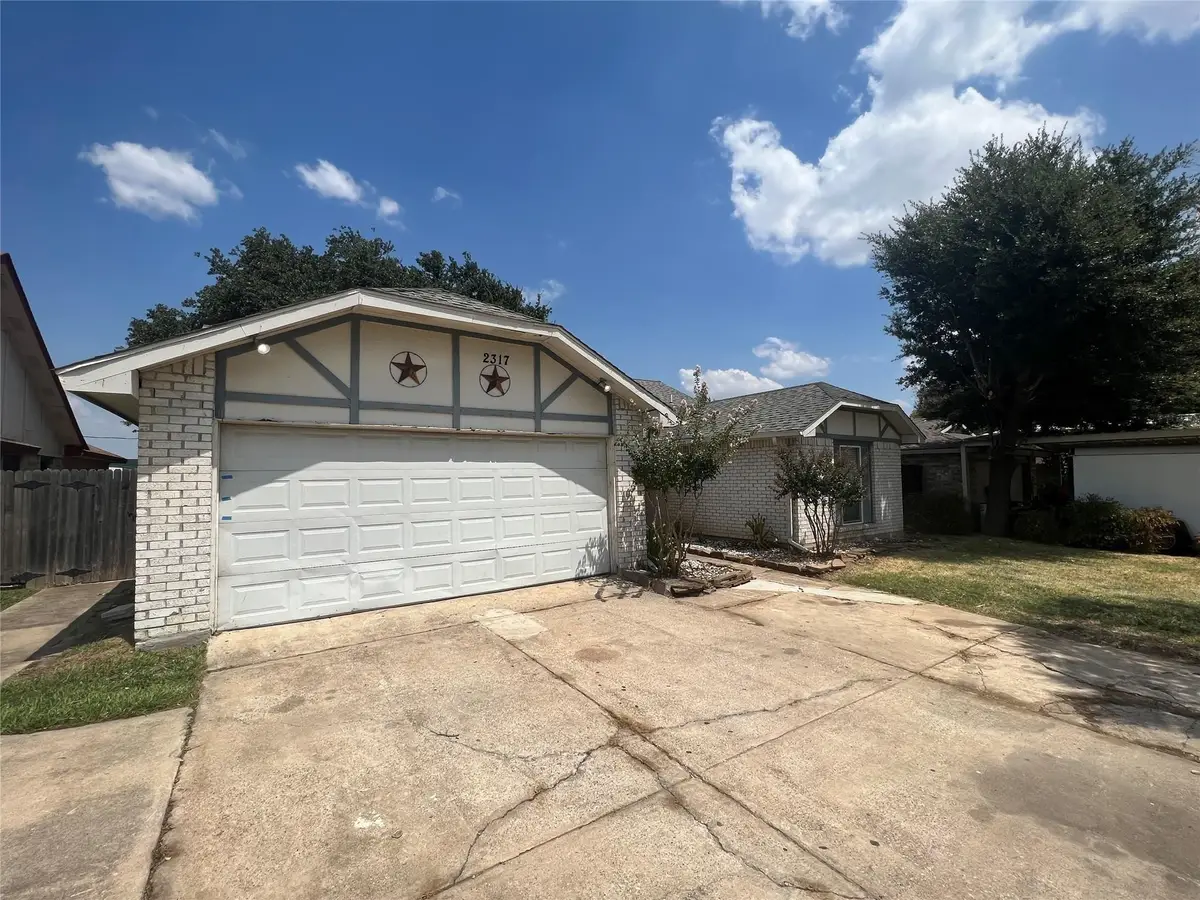 2317 Sharpshire Lane, Arlington, TX 76014 - #1