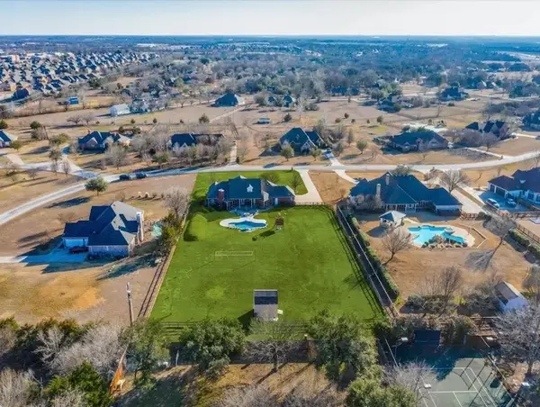 15 Trailridge Drive, Melissa, TX 75454