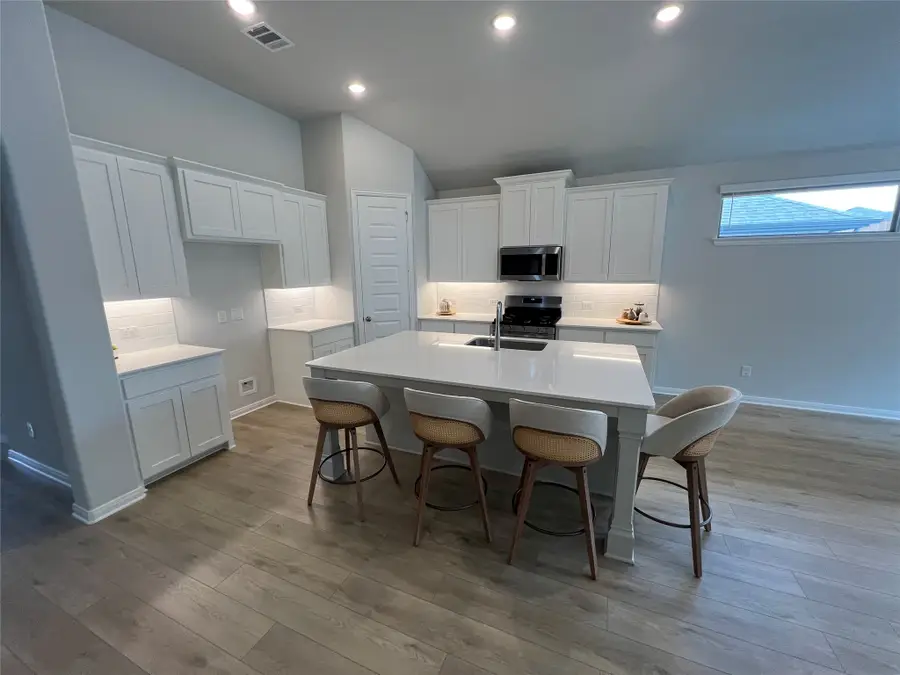 1431 Golden Meadow Drive, Van Alstyne, TX 75495 - #3