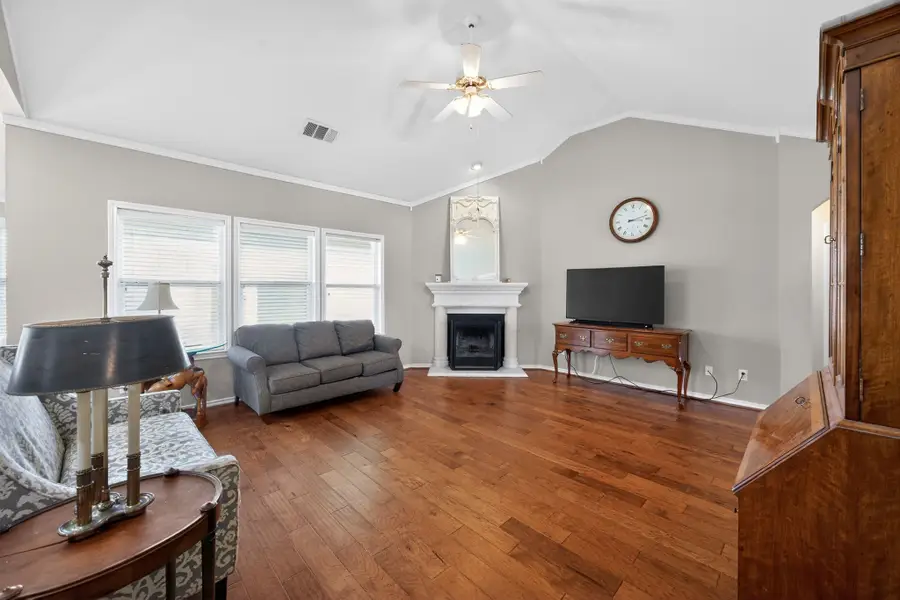 1006 Diane Street, Aubrey, TX 76227 - #3