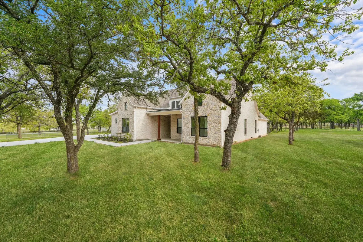 1000 Bluebonnet Ridge, Weatherford, TX 76087 - #1