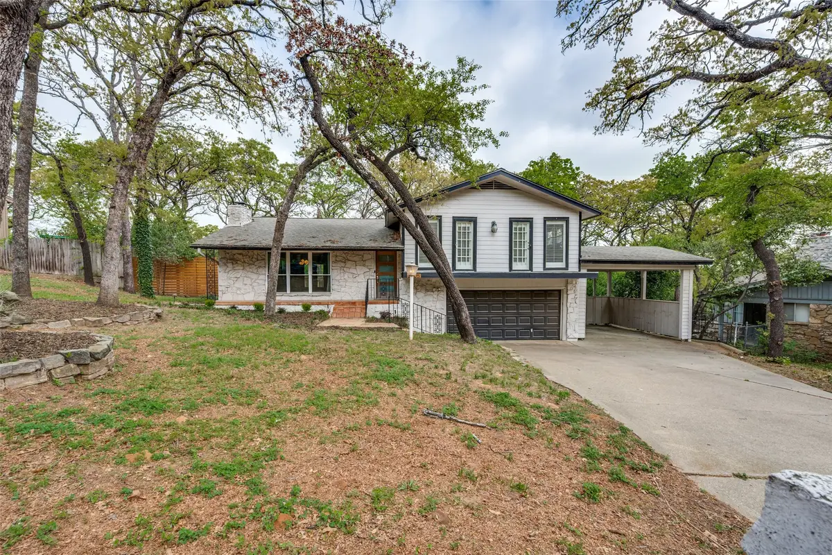 2705 Black Oak Lane, Arlington, TX 76012 - #1
