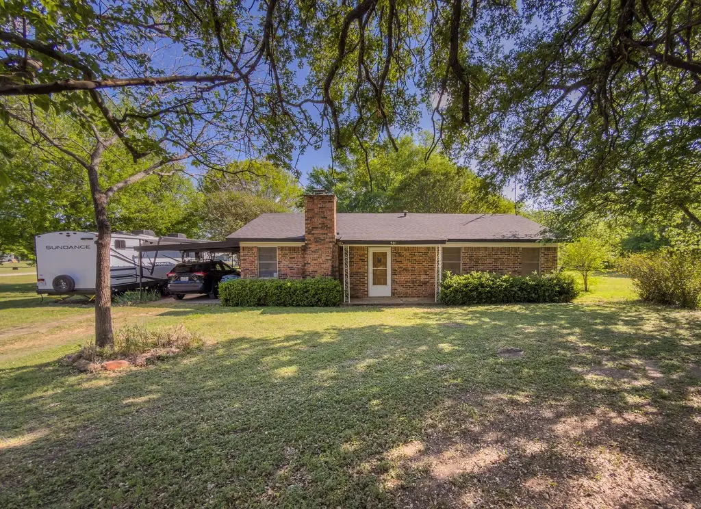 501 W Washington Avenue, Whitney, TX 76692 - #1