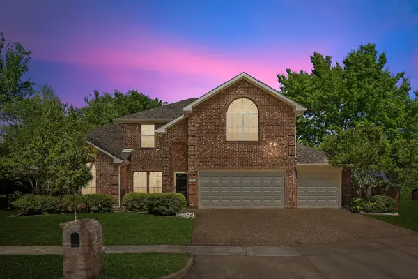 825 Hillside Drive, McKinney, TX 75071
