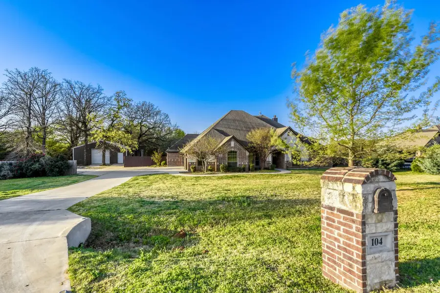 104 Lyndsey Court, Boyd, TX 76023 - #2