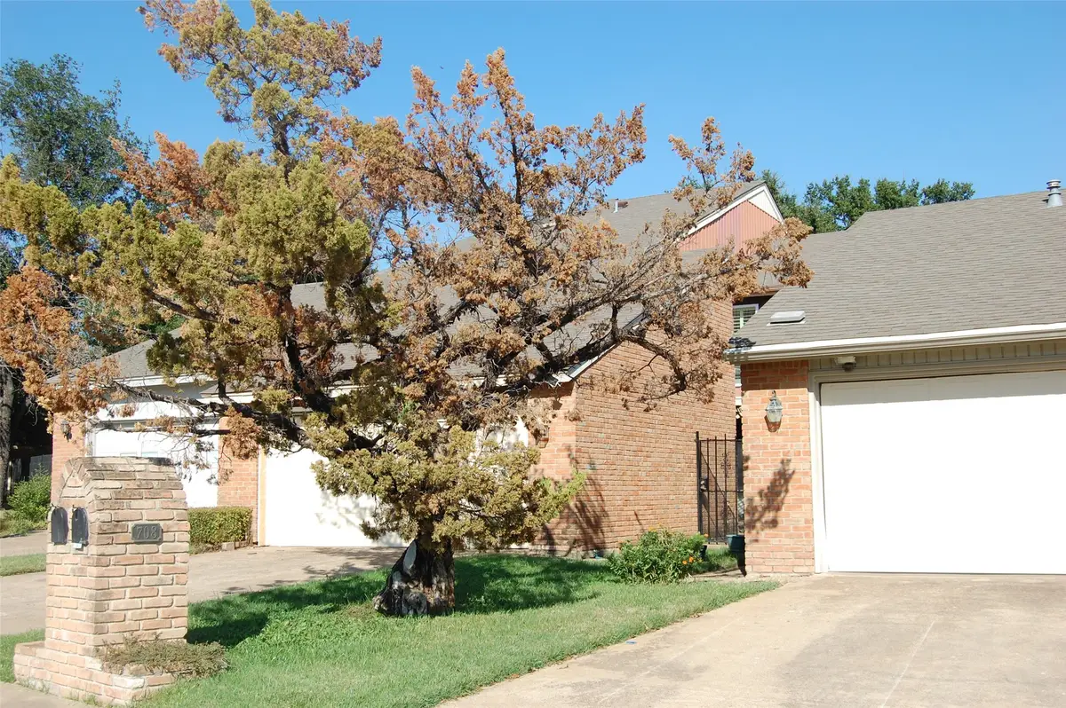 708 Carriage Way, Duncanville, TX 75137 - #1