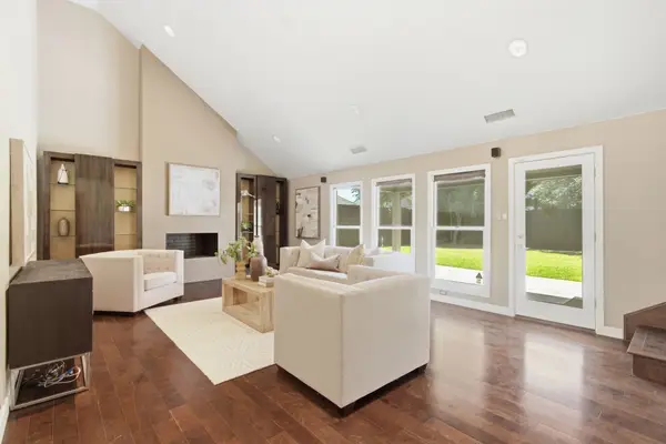 237 Woodcrest Drive, Richardson, TX 75080