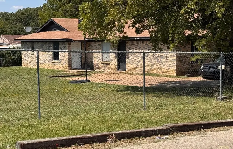 5332, 5334, 5336, 5338 Flamingo Road, Fort Worth, TX 76119 - #2