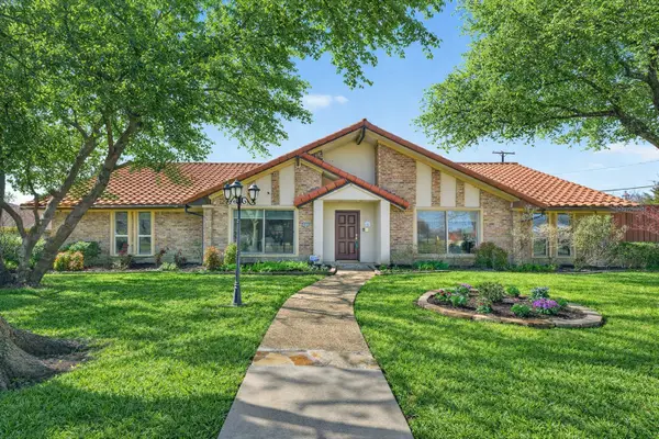 15415 Leavalley Drive, Dallas, TX 75248