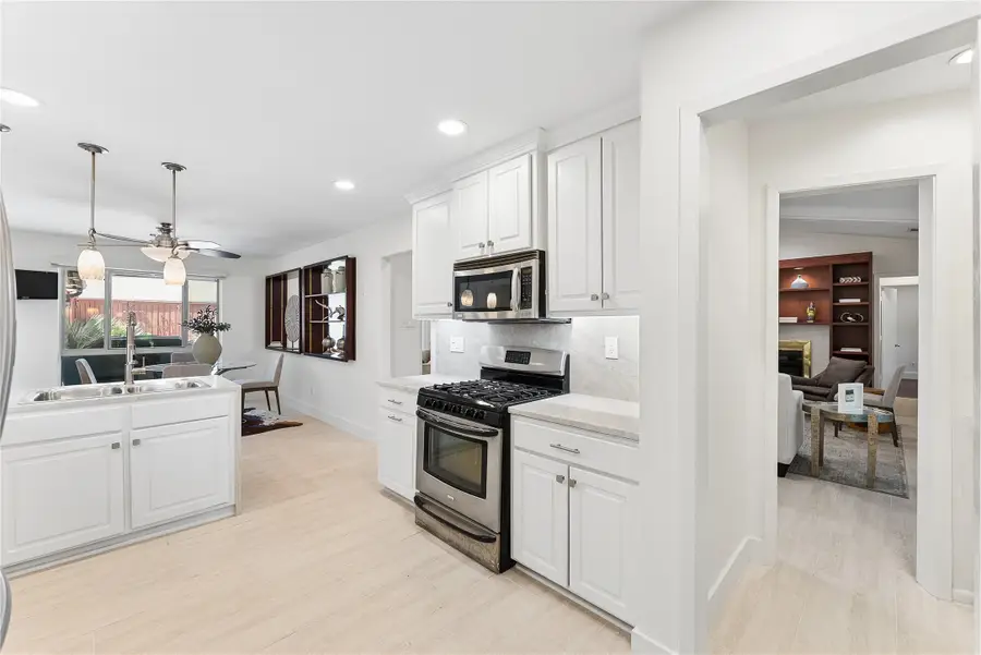 15415 Leavalley Drive, Dallas, TX 75248 - #3