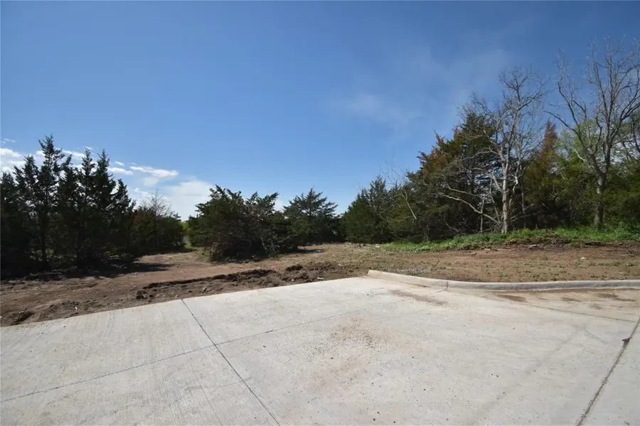 640 W Kilpatrick Street, Cleburne, TX 76033 - #3