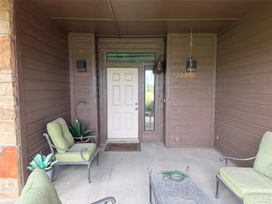 1203 Eagle Point, Graford, TX 76449 - #2