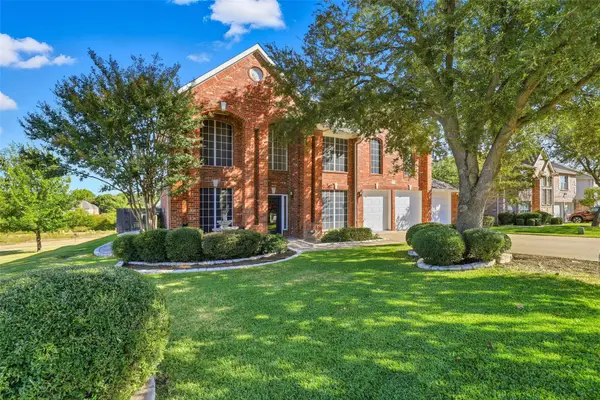 5212 Whisper Drive, Fort Worth, TX 76123