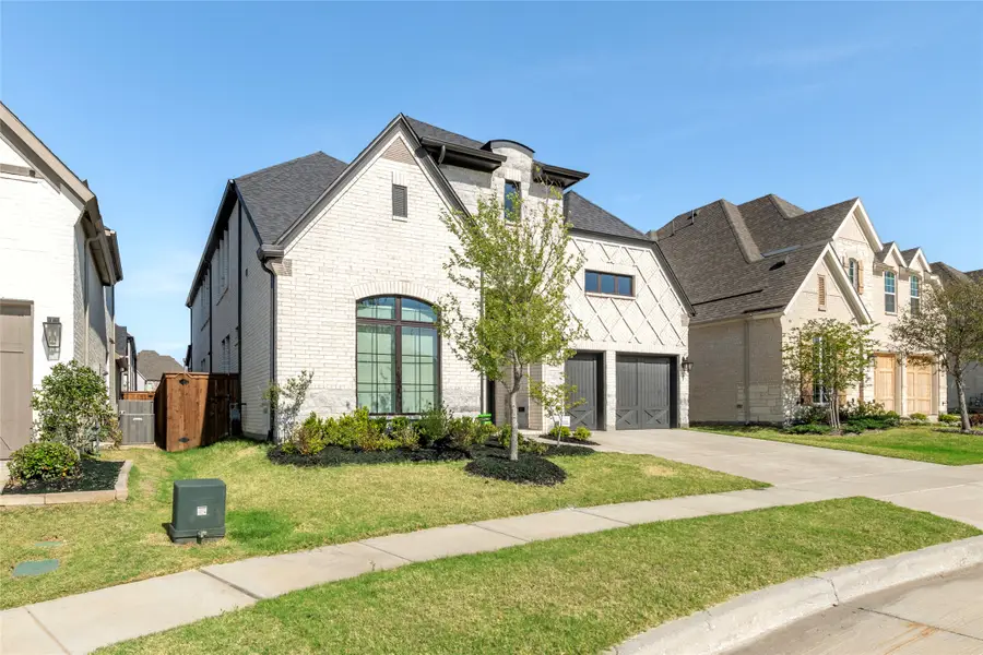 8613 Hawthorn Drive, The Colony, TX 75056 - #3