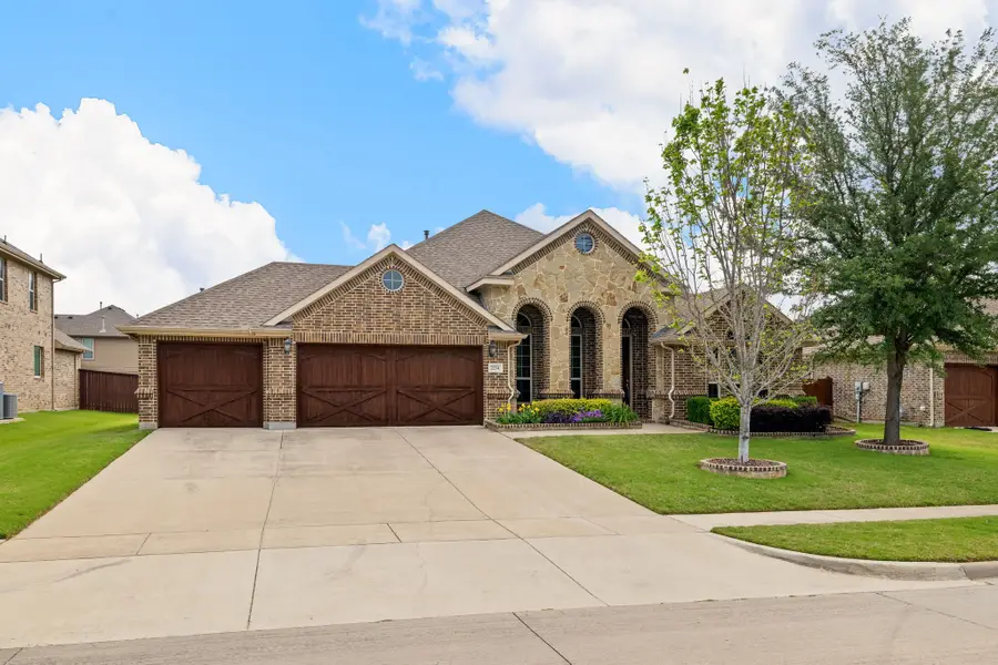 2234 Fallbrooke Drive, Grand Prairie, TX 75050 - #2
